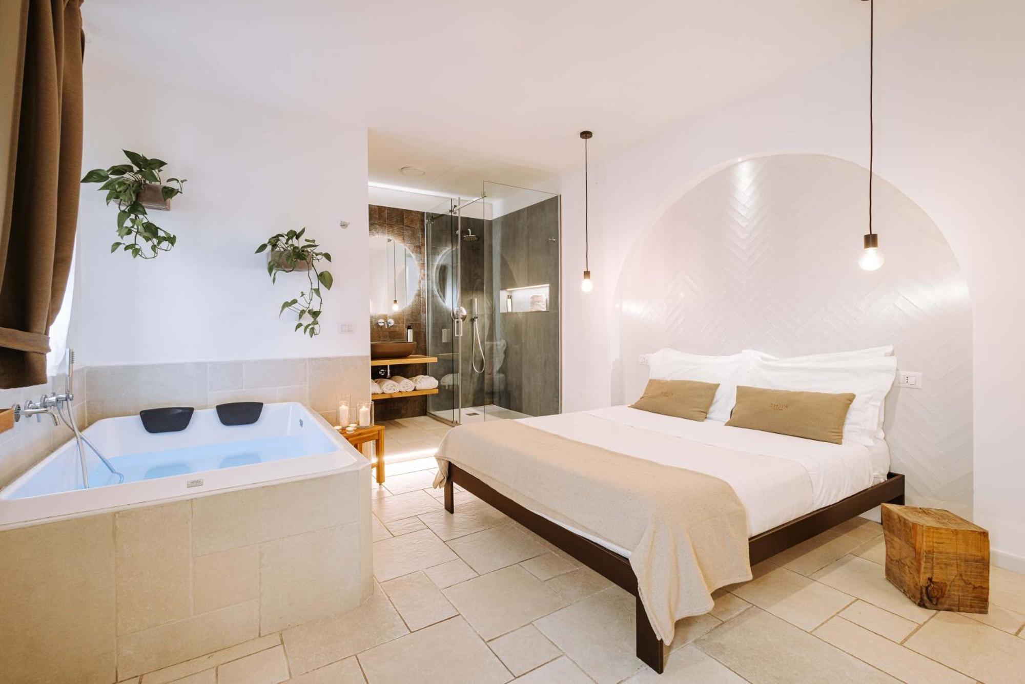 Dirium - Exclusive Rooms Monopoli Exterior photo
